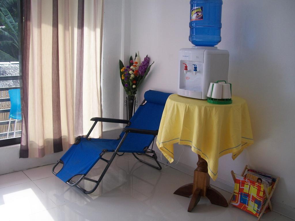 Charm Guest House Puerto Princesa Eksteriør billede