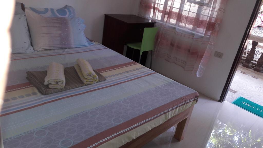 Charm Guest House Puerto Princesa Eksteriør billede