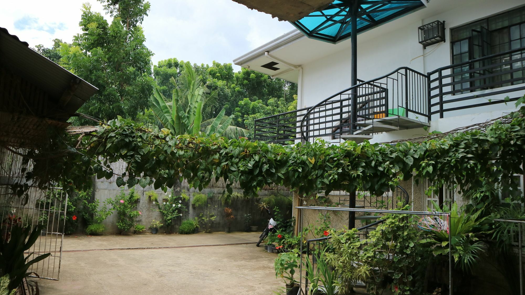 Charm Guest House Puerto Princesa Eksteriør billede